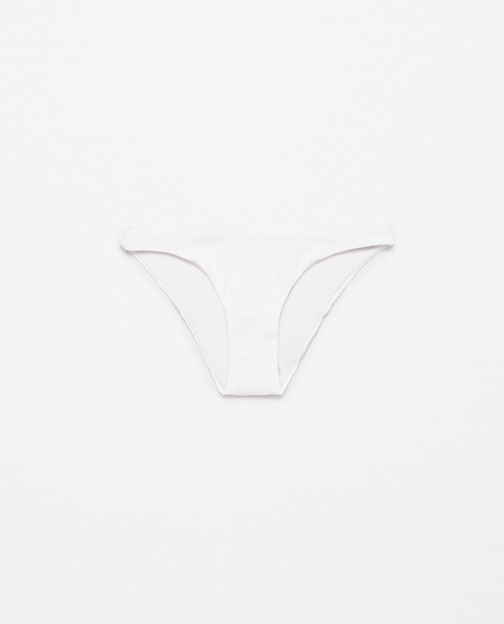 BIKINI BRIEFS