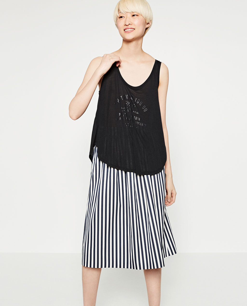 STRAPPY TEXT TOP