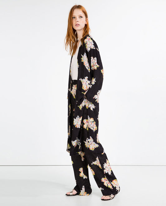 JACQUARD PRINT KIMONO